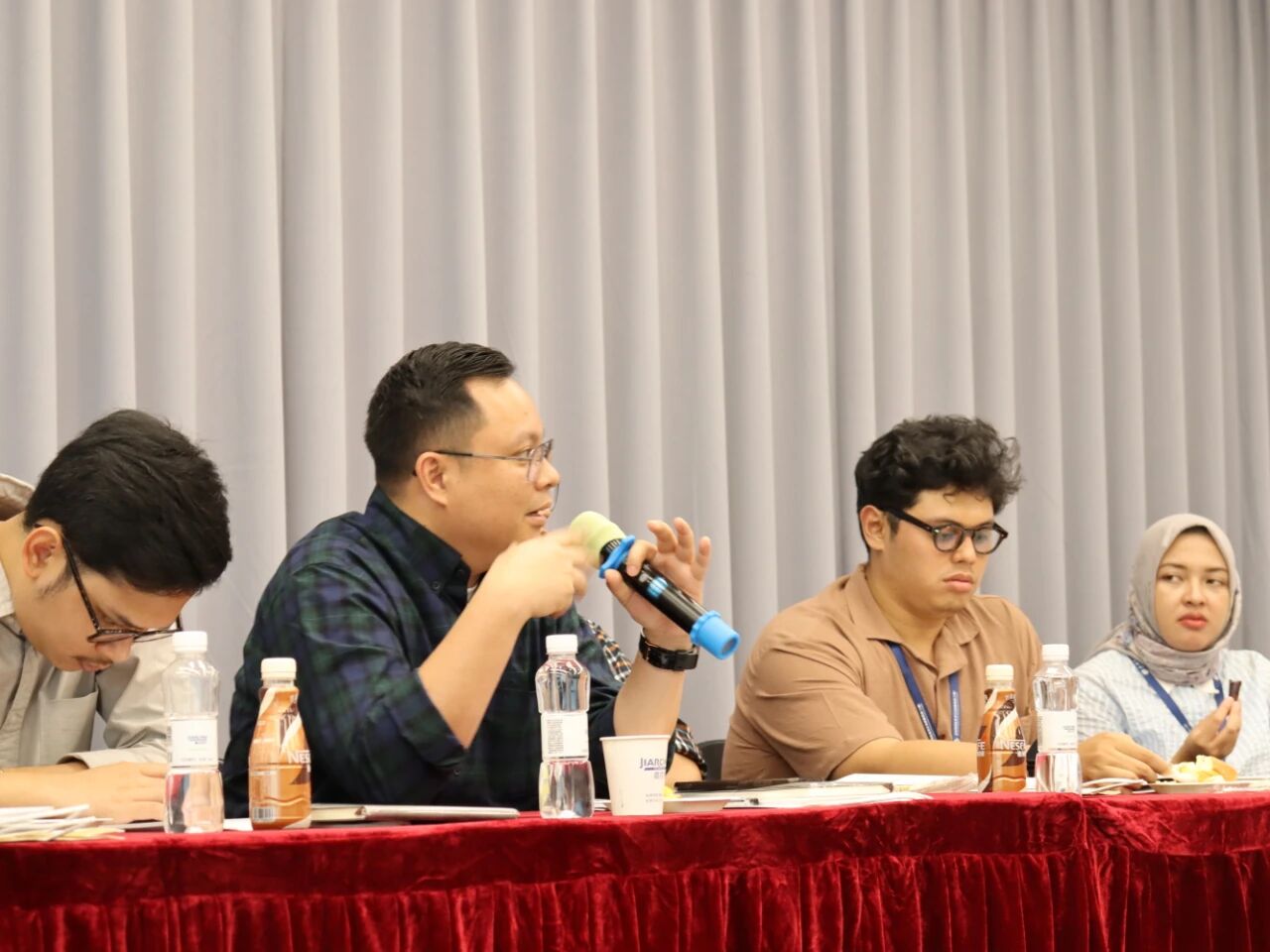 uu����������ս������ֳ�