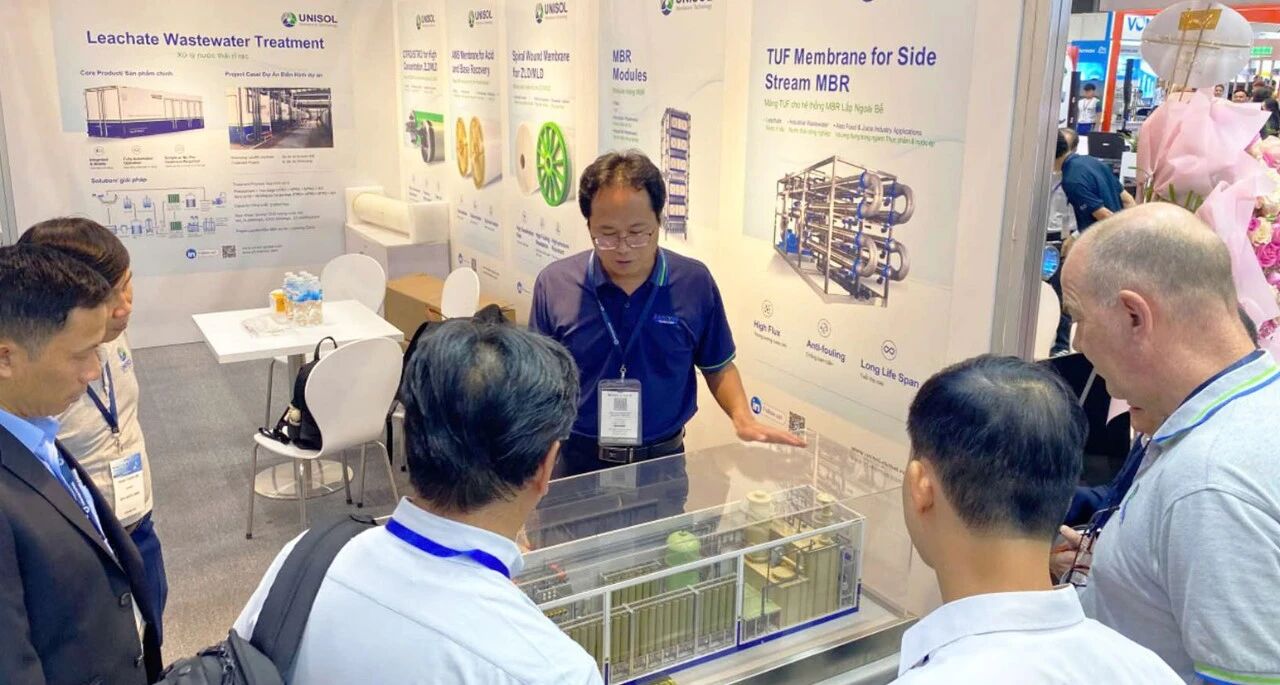 һ�廯��ˮ���óͷ�װ��չʾ